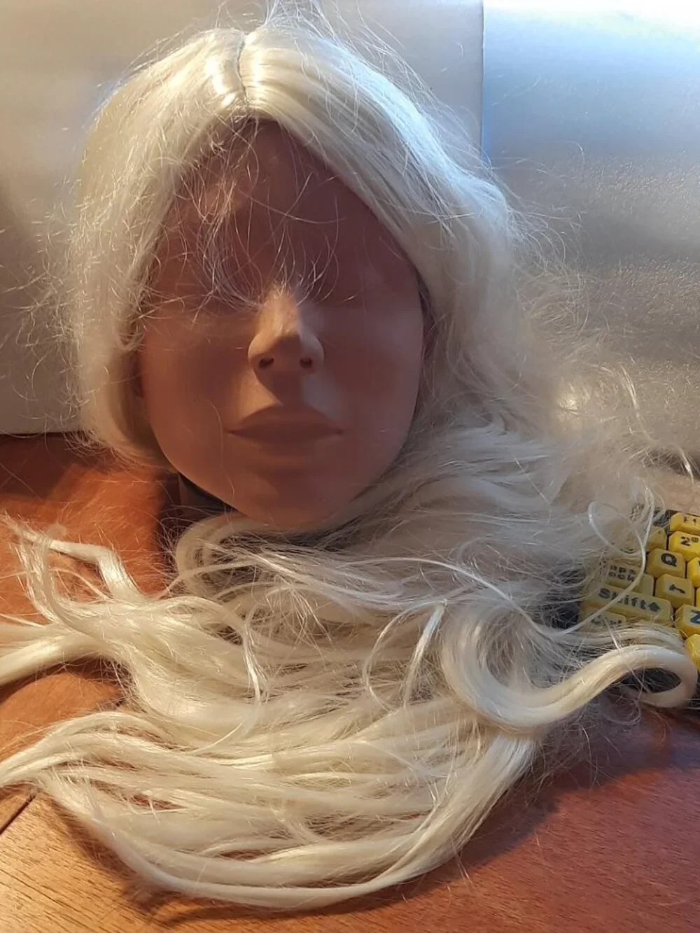 NEW ! Women Long Wig 31 Inch Straight Platinum Blonde